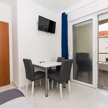 Apartment Horizont Trogir Exterior photo